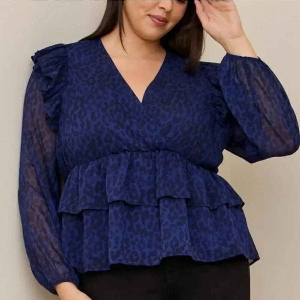 Torrid‎ Chiffon Ruffled Surplice Crop Top Size 2X